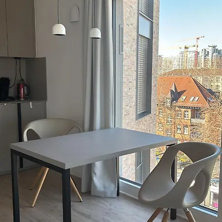 226 Fair Center Galluswarte Main Train Station Apartment Frankfurt am Main