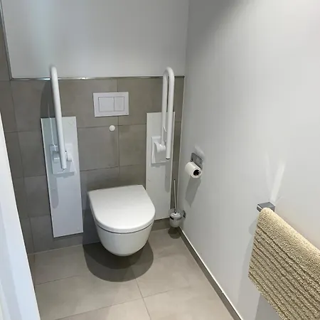 226 Fair Center Galluswarte Main Train Station