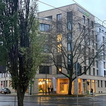 226 Fair Center Galluswarte Main Train Station Frankfurt nad Menem