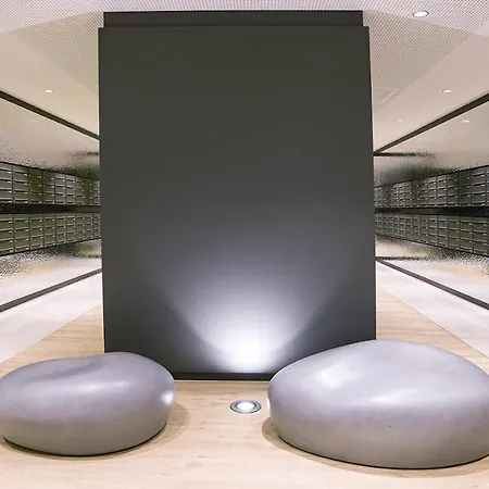 226 Fair Center Galluswarte Main Train Station Frankfurt am Main