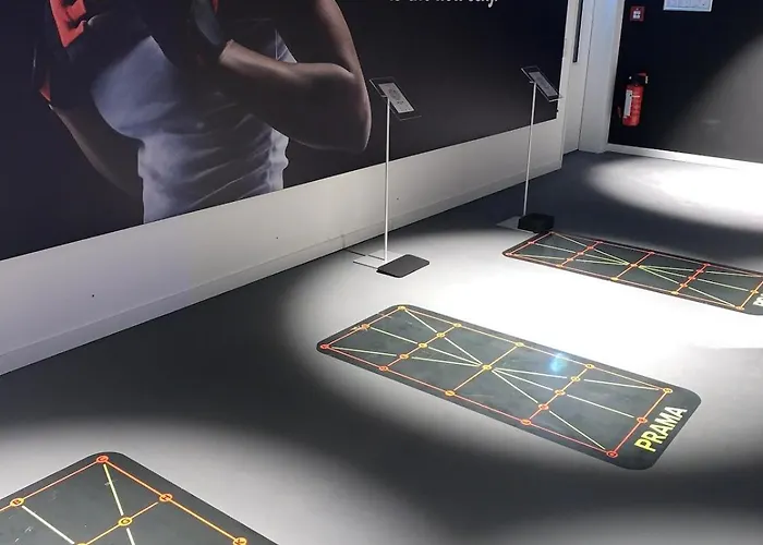 226 Fair Center Galluswarte Main Train Station *