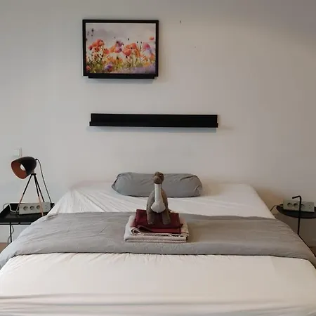 226 Fair Center Galluswarte Main Train Station * Frankfurt am Main